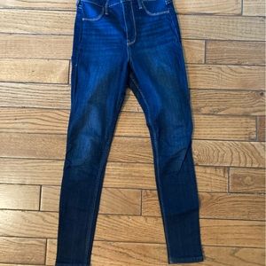 Hollister skinny jeans